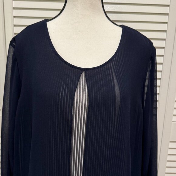 Chico’s Travelers Collection Navy Pleated Sheer Overlay Blouse – Size 3 (XL/16-1 - Picture 2 of 8